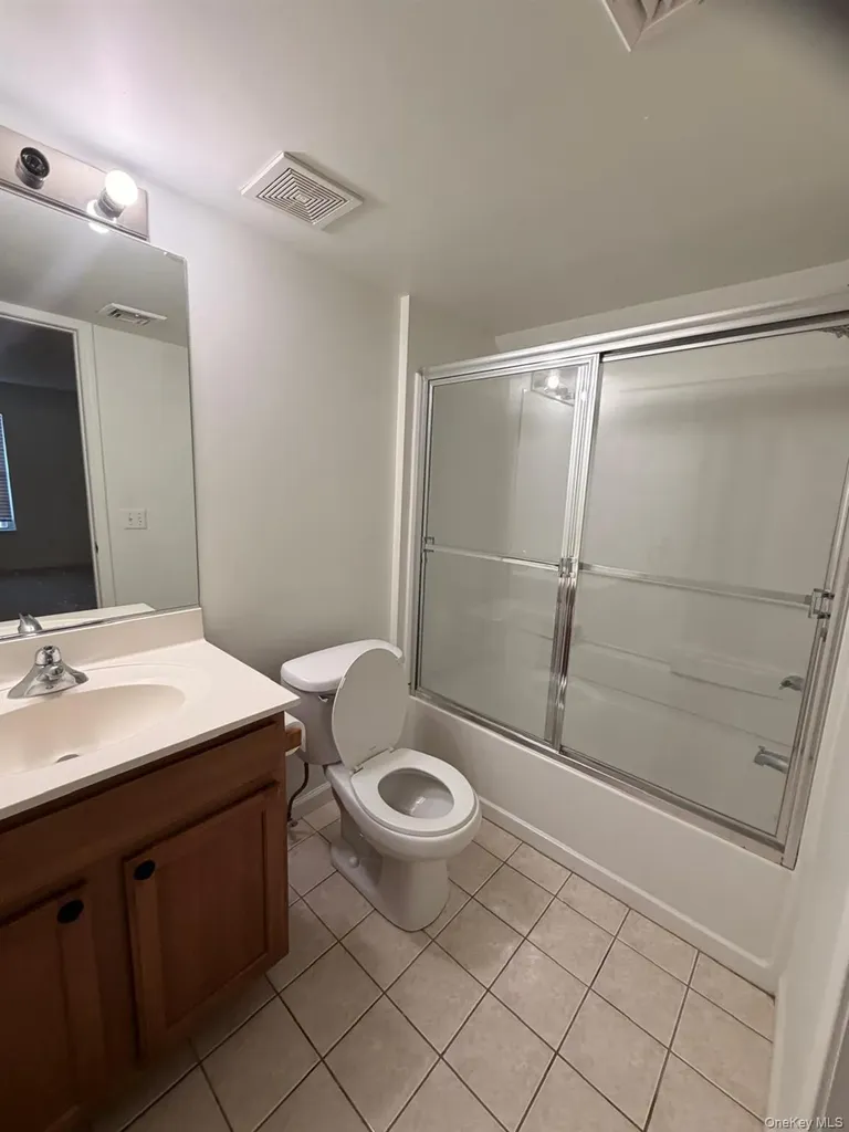 139 Ruth Court Middletown NY 10940