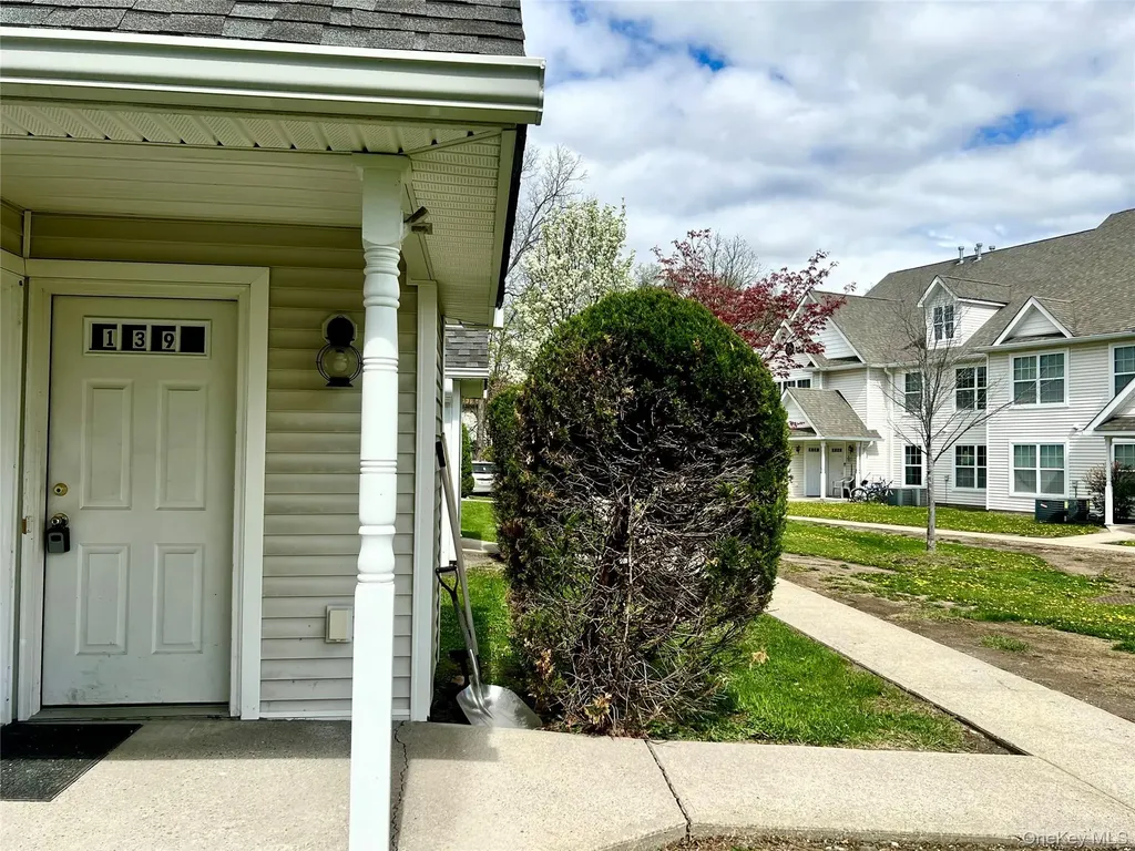 139 Ruth Court Middletown NY 10940