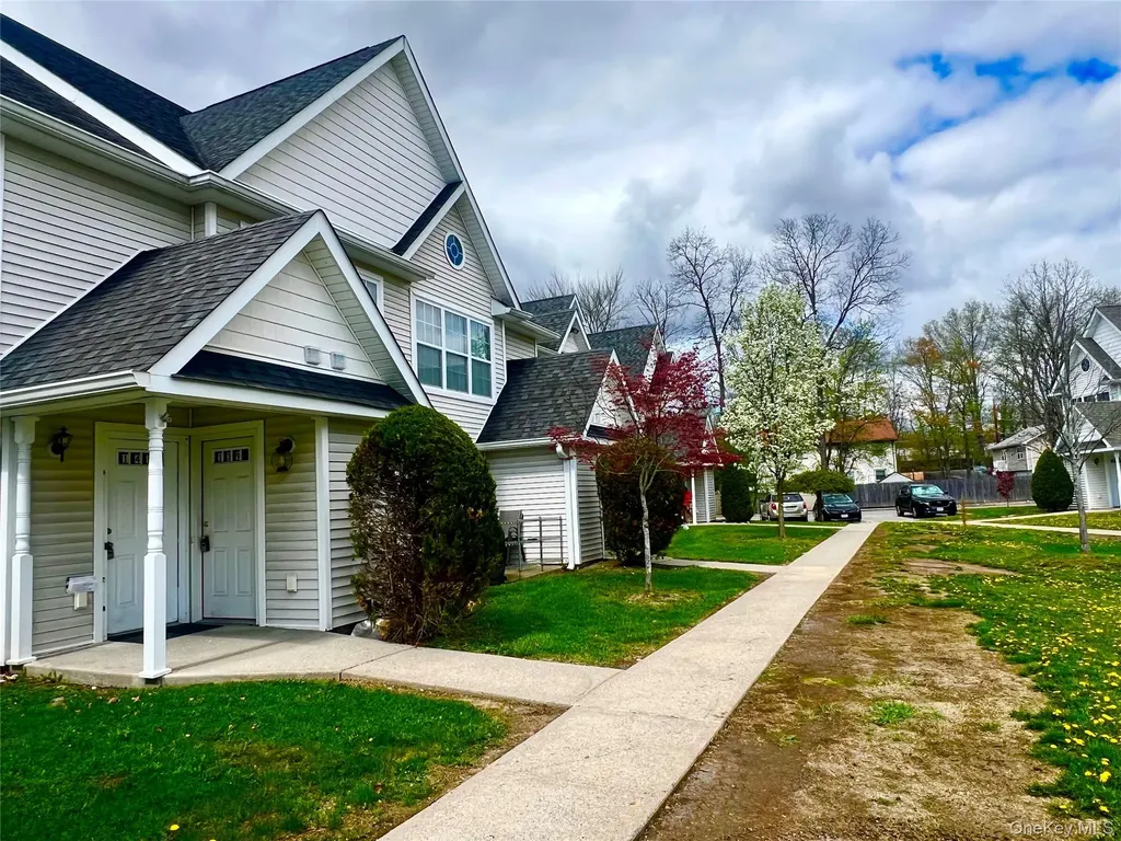 139 Ruth Court Middletown NY 10940