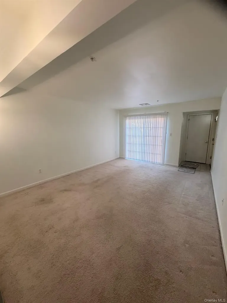 139 Ruth Court Middletown NY 10940