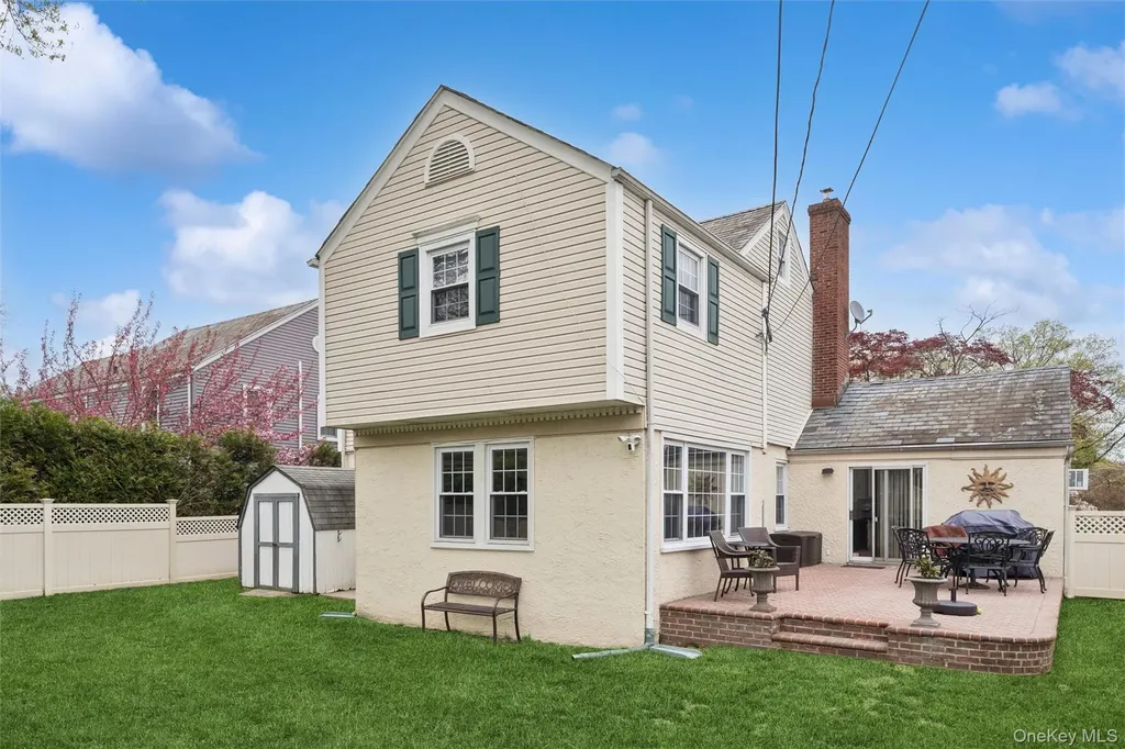 2332 Coventry Road Baldwin NY 11510