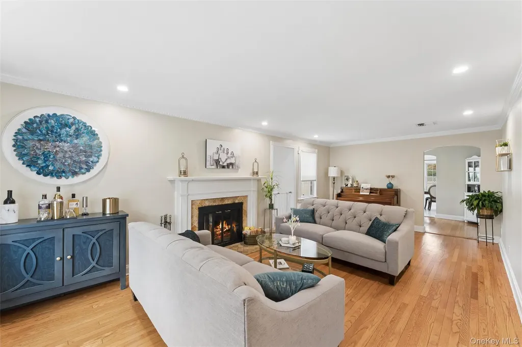 2332 Coventry Road Baldwin NY 11510