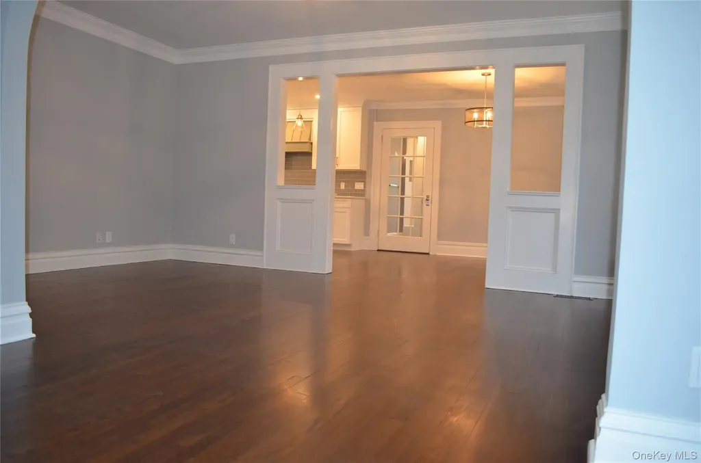 82 Douglas Road Chappaqua NY 10514