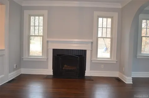 82 Douglas Road Chappaqua NY 10514
