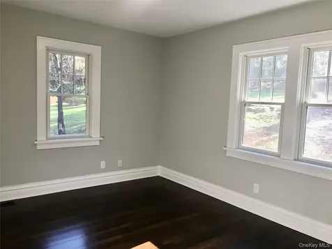82 Douglas Road Chappaqua NY 10514