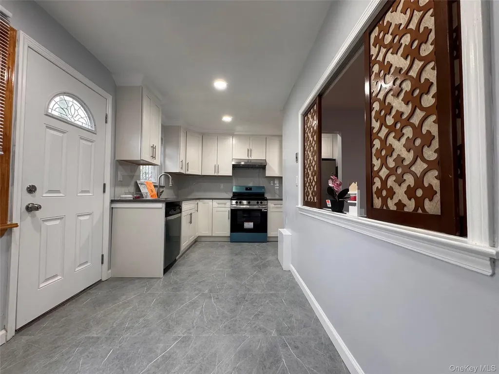 14749 28th Avenue Flushing NY 11354