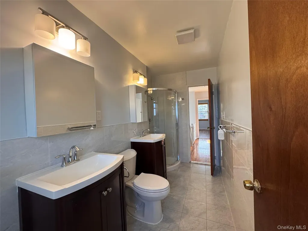 14749 28th Avenue Flushing NY 11354