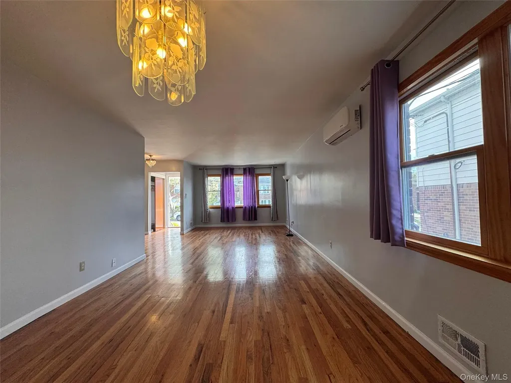 14749 28th Avenue Flushing NY 11354
