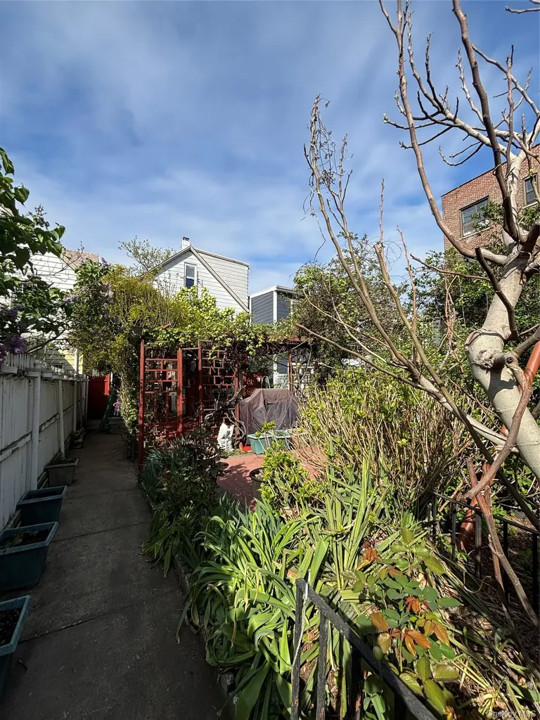5715 66th Street Maspeth NY 11378