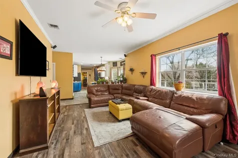 3 Shang Lee Drive Manorville NY 11949