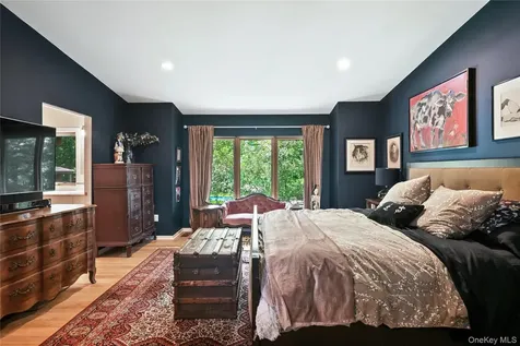 37 Sarles Street Armonk NY 10504