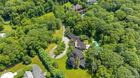 37 Sarles Street Armonk NY 10504