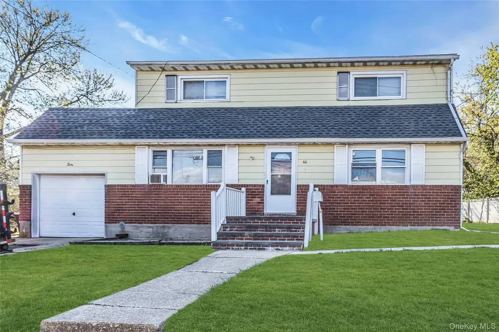 60 E Carmans Road Farmingdale NY 11735