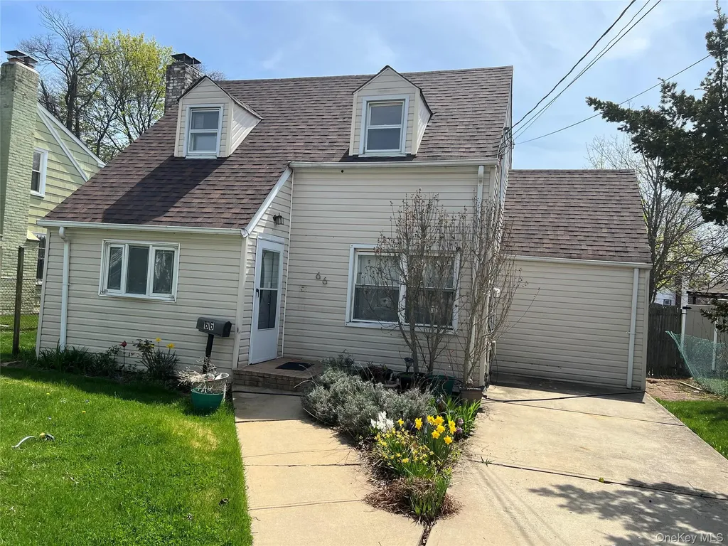 66 East Seaman Avenue Freeport NY 11520