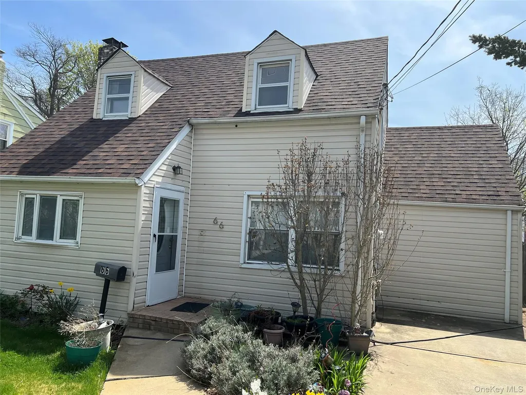 66 East Seaman Avenue Freeport NY 11520