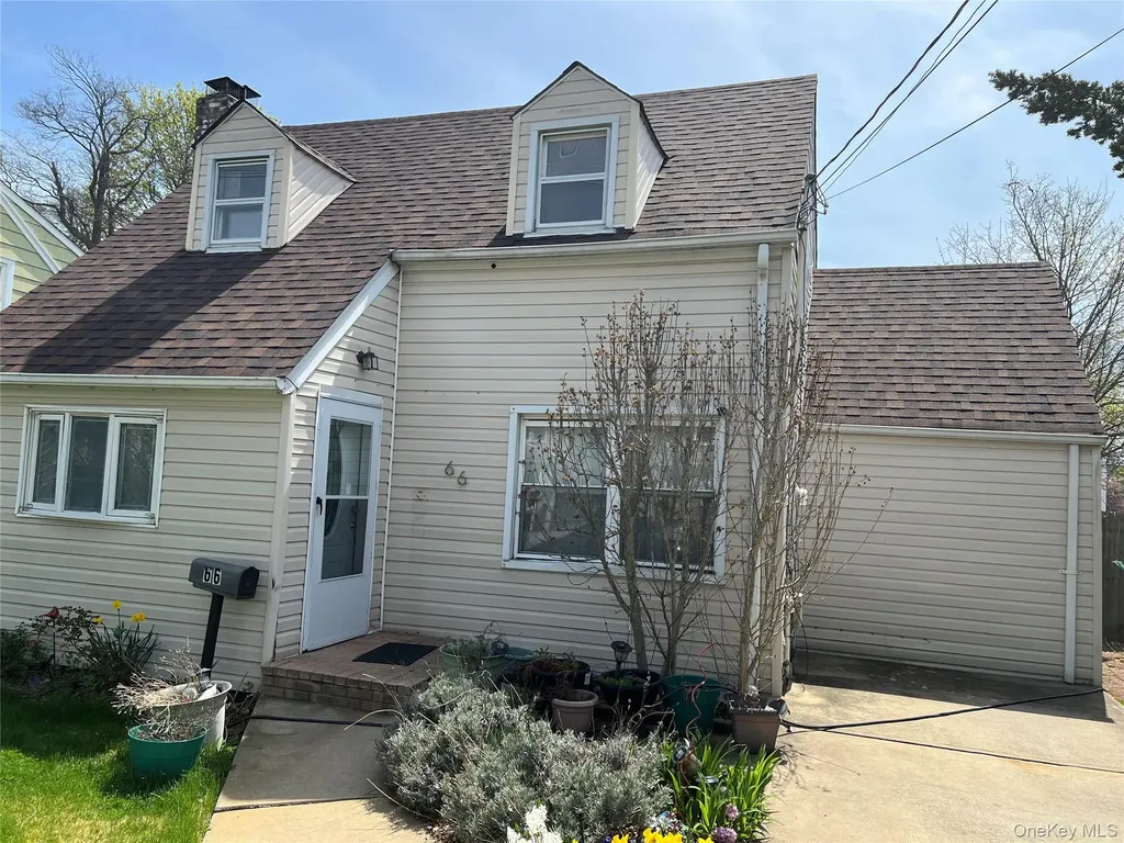 66 East Seaman Avenue Freeport NY 11520