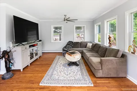 472 Union Valley Road Mahopac NY 10541
