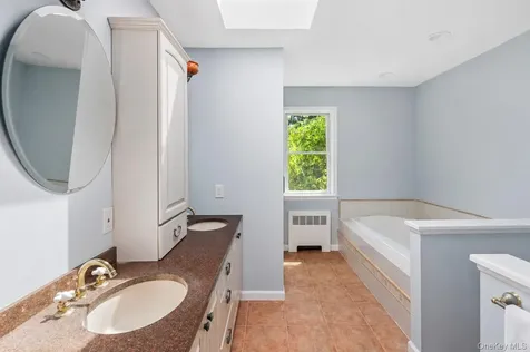 472 Union Valley Road Mahopac NY 10541