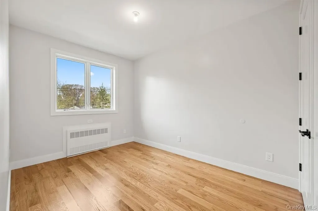 5 Mirror Lake Road Spring Valley NY 10977
