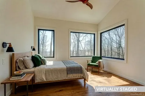 119 Overlook Circle Fremont Center NY 12736