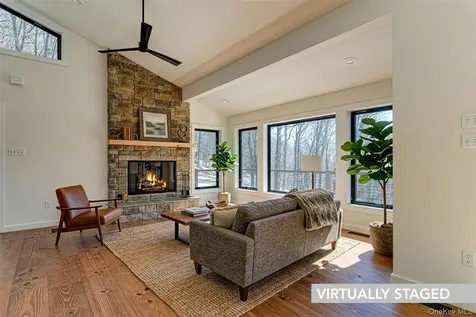 119 Overlook Circle Fremont Center NY 12736