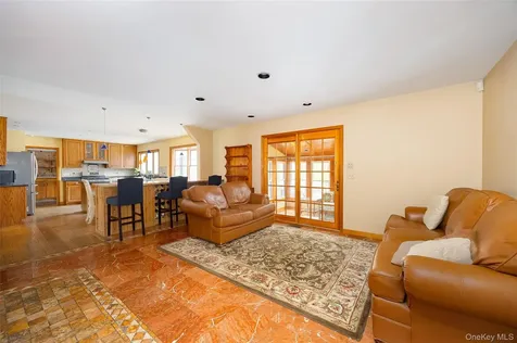 64 Travis Road Pleasant Valley NY 12538