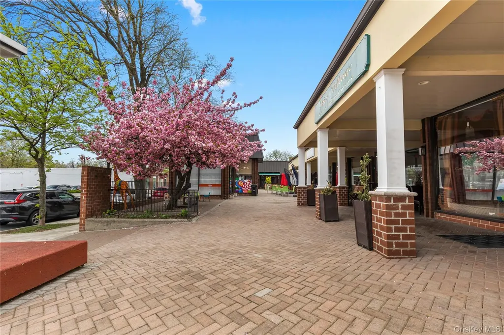 2B Columbus Tuckahoe NY 10707