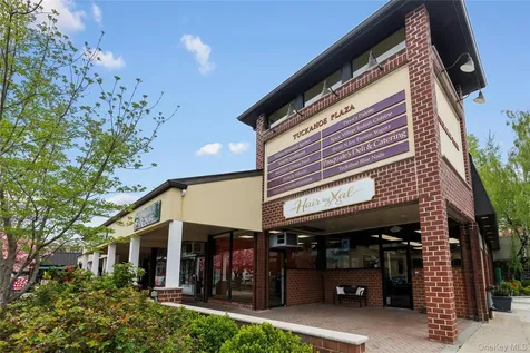 2B Columbus Tuckahoe NY 10707
