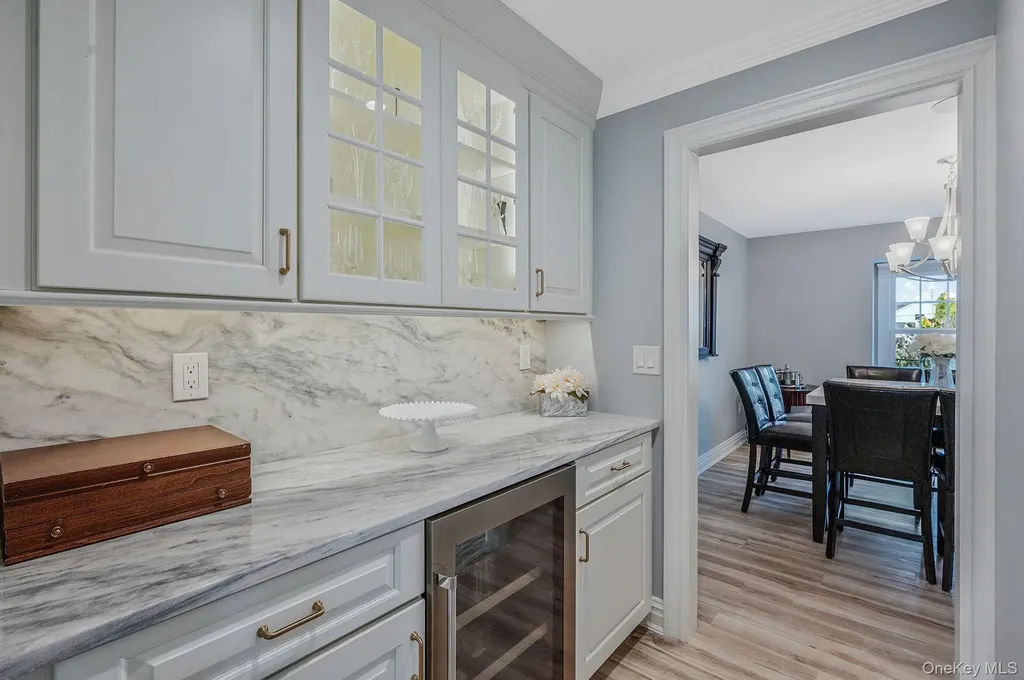 128 Pace Drive S West Islip NY 11795
