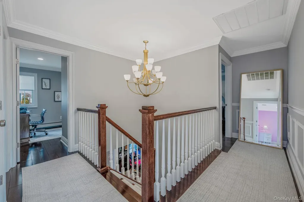 128 Pace Drive S West Islip NY 11795