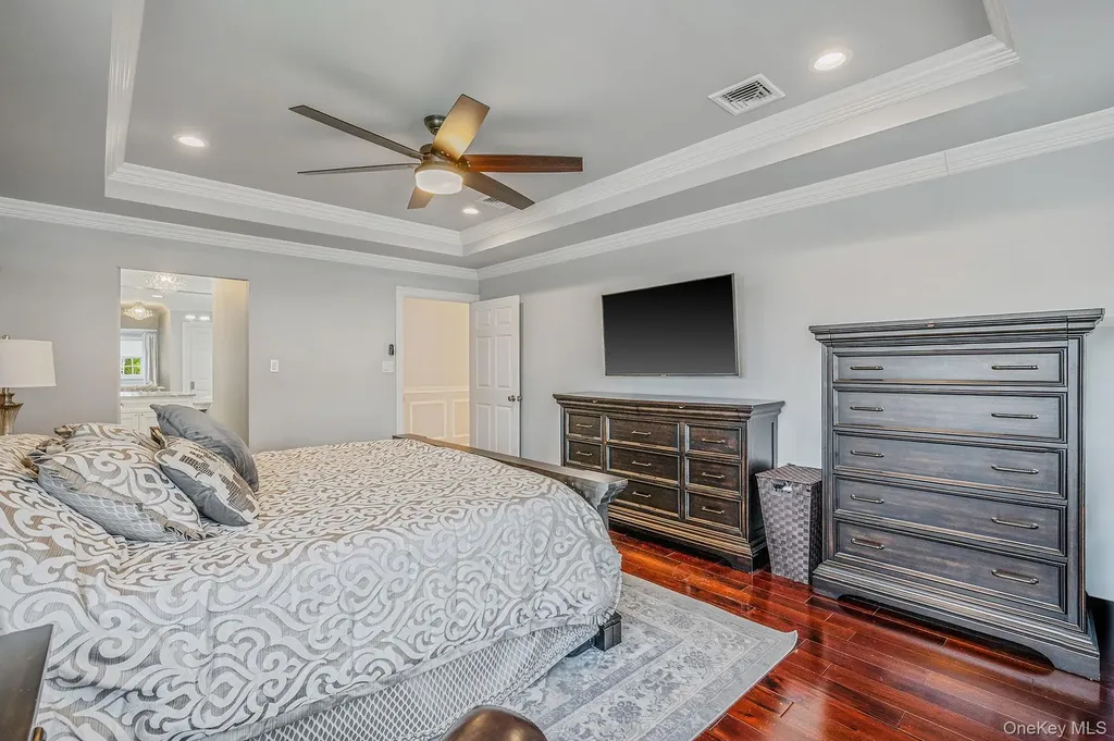 128 Pace Drive S West Islip NY 11795