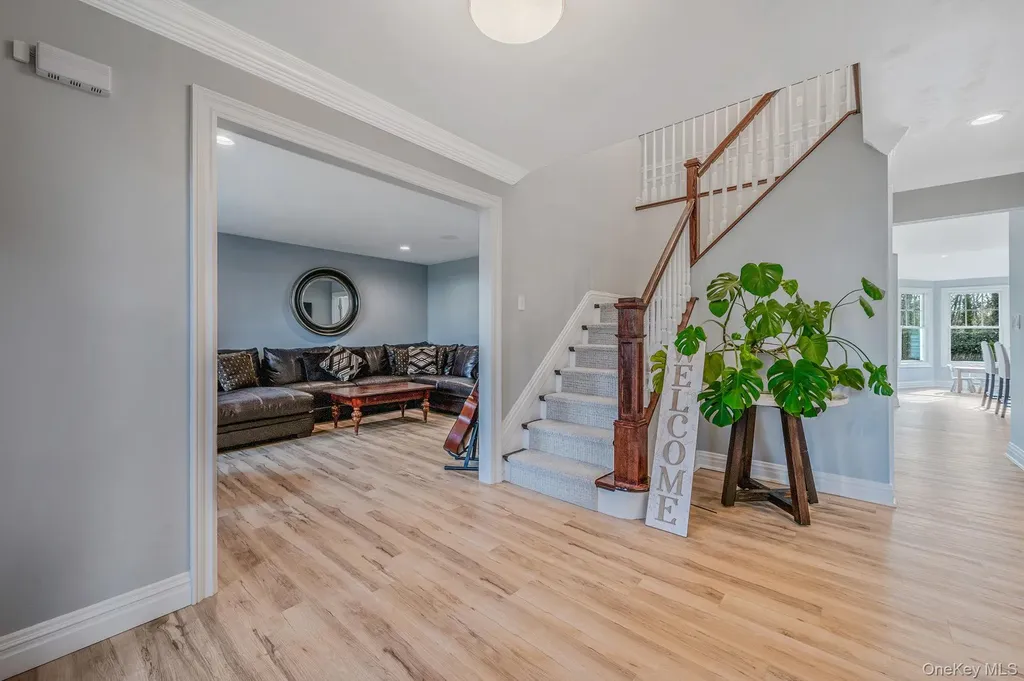 128 Pace Drive S West Islip NY 11795