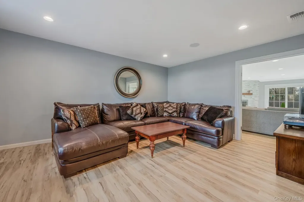 128 Pace Drive S West Islip NY 11795