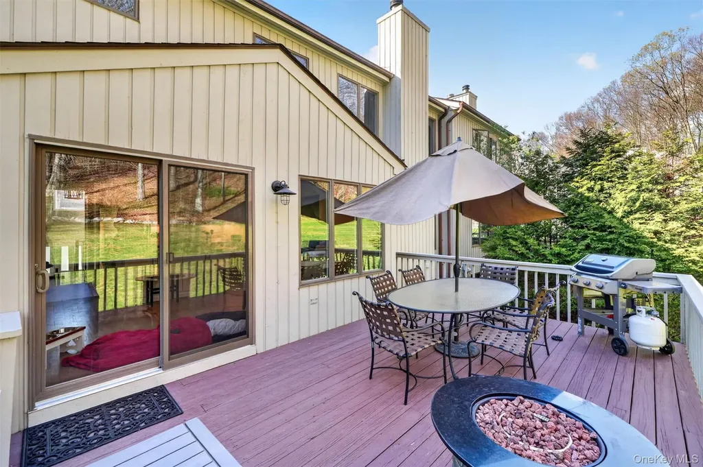 53 Driftwood Somers NY 10589