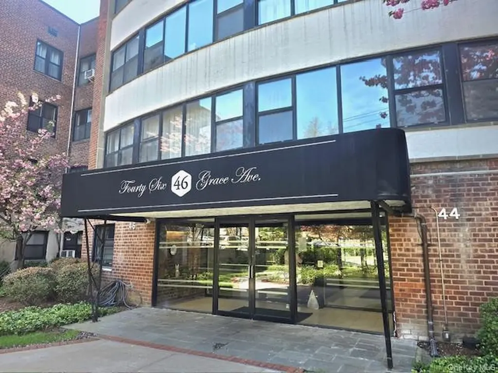 46 Grace Avenue Great Neck NY 11021
