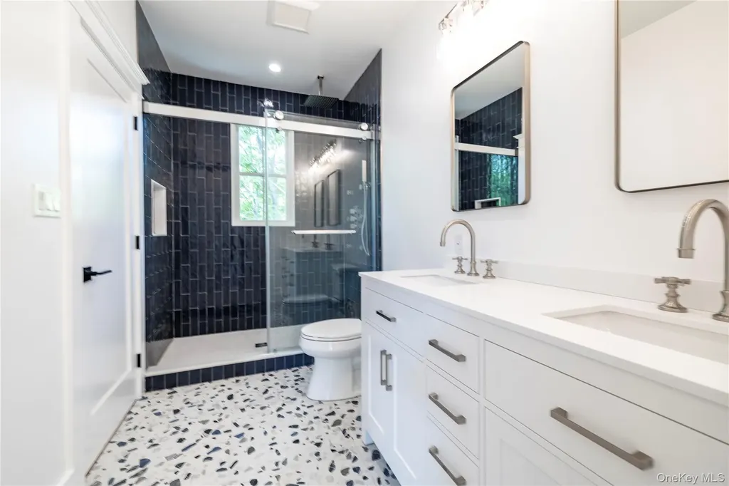 480 Ackerly Pond Lane Southold NY 11971