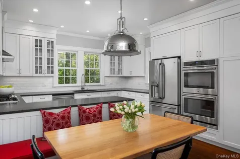 560 Pelhamdale Avenue Pelham NY 10803