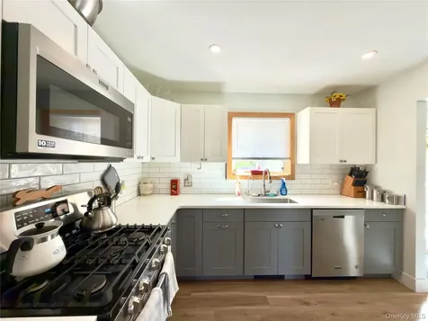 22 Buttermilk Drive Poughkeepsie NY 12601