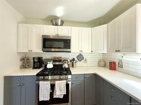 22 Buttermilk Drive Poughkeepsie NY 12601