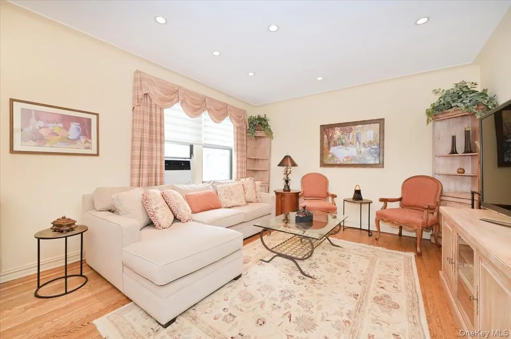 21 Barstow Road Great Neck NY 11021