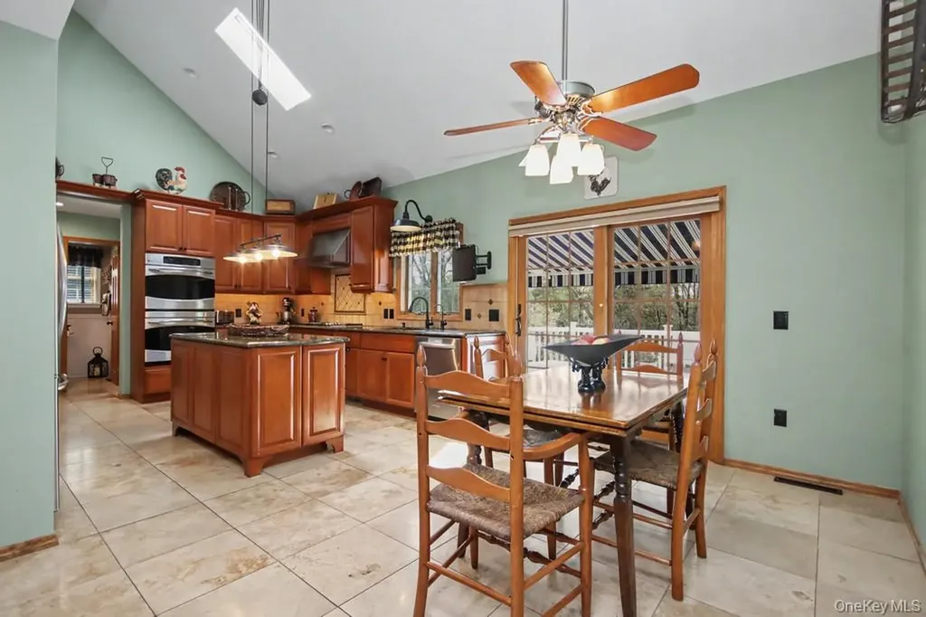 3 Brenner Ridge Road Pleasant Valley NY 12569