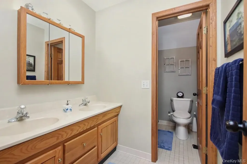 3 Brenner Ridge Road Pleasant Valley NY 12569