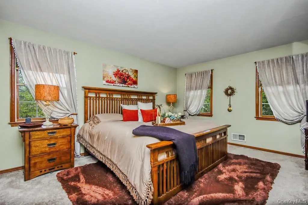 3 Brenner Ridge Road Pleasant Valley NY 12569