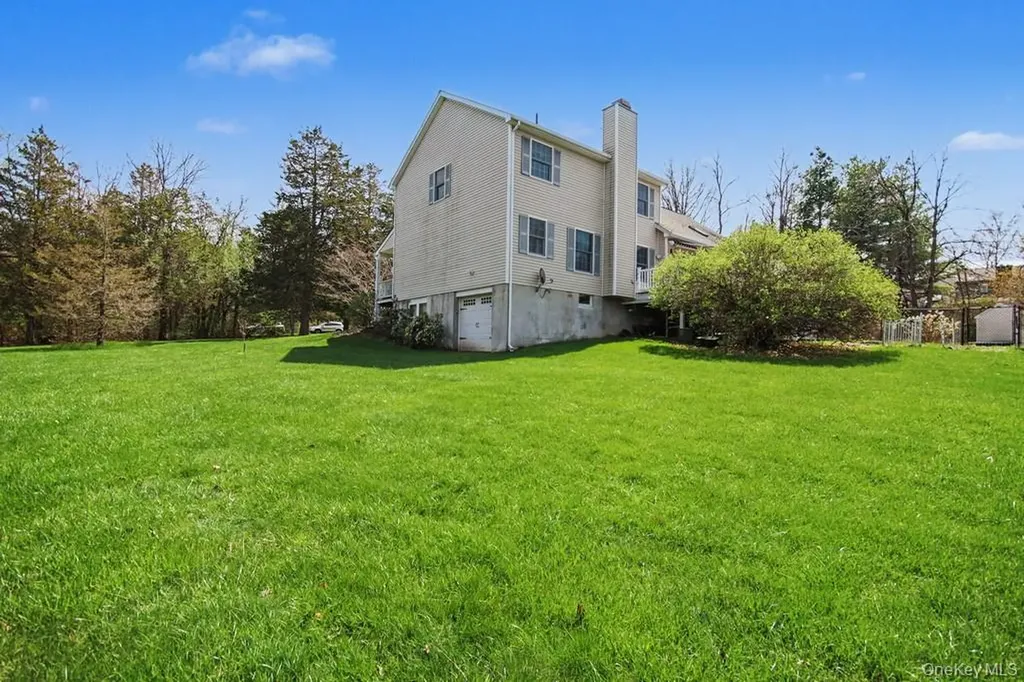 3 Brenner Ridge Road Pleasant Valley NY 12569