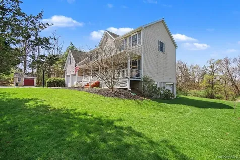 3 Brenner Ridge Road Pleasant Valley NY 12569