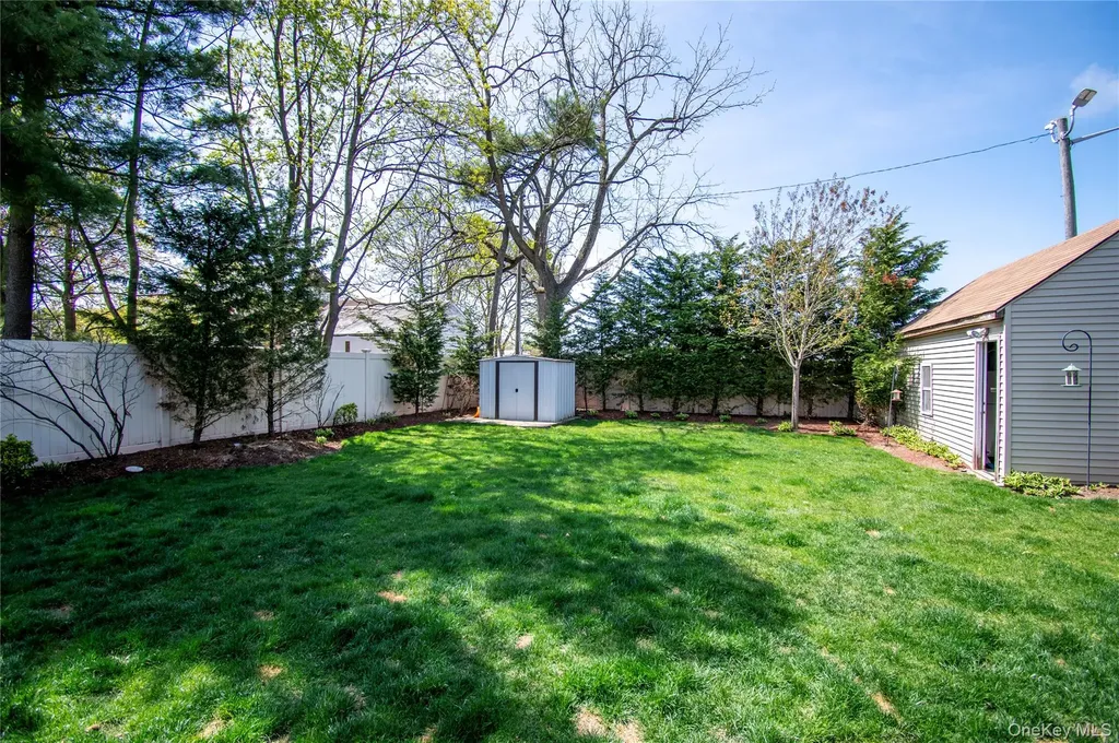 3 Park Avenue Baldwin NY 11510