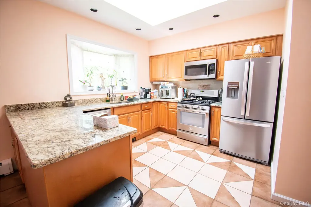 3 Park Avenue Baldwin NY 11510