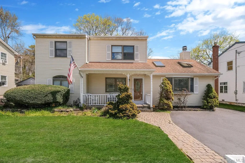 97 N Clinton Avenue Patchogue NY 11772