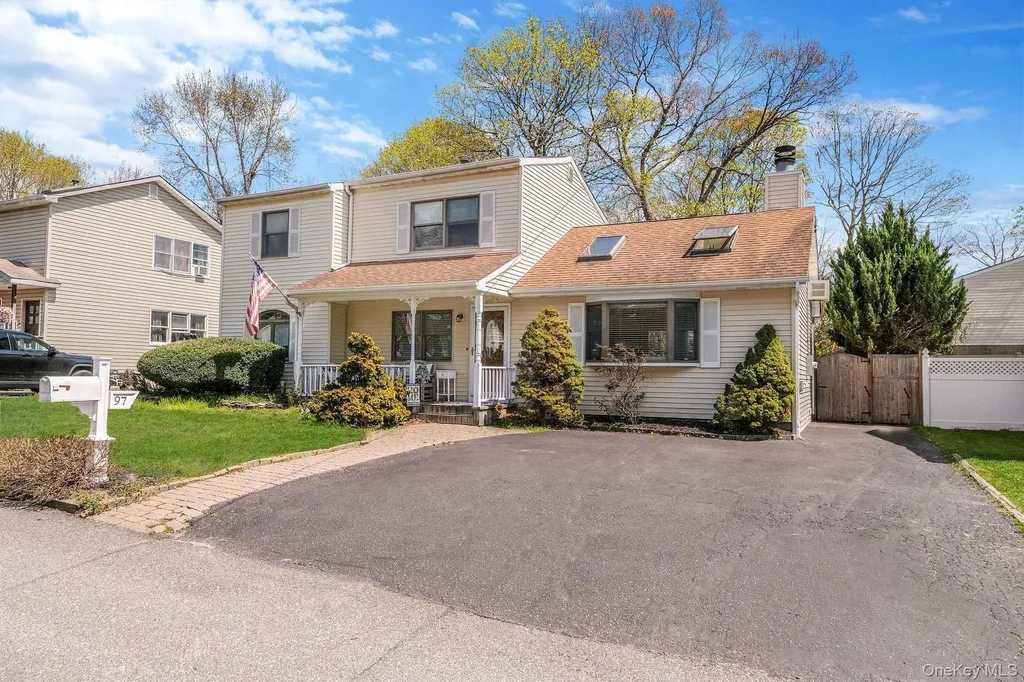 97 N Clinton Avenue Patchogue NY 11772