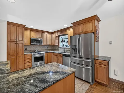 54 East Street West Nyack NY 10994